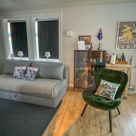 Enjoy Reykjavik Yellow Door Apartment Exterior foto