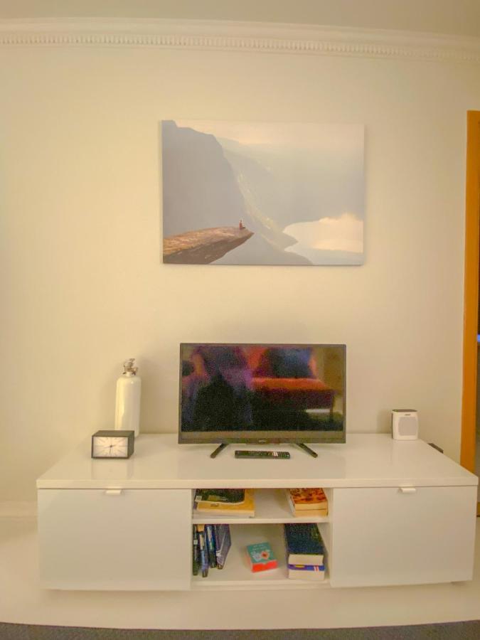 Enjoy Reykjavik Yellow Door Apartment Exterior foto